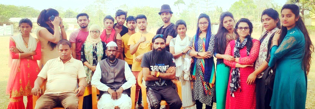 Laharighat College